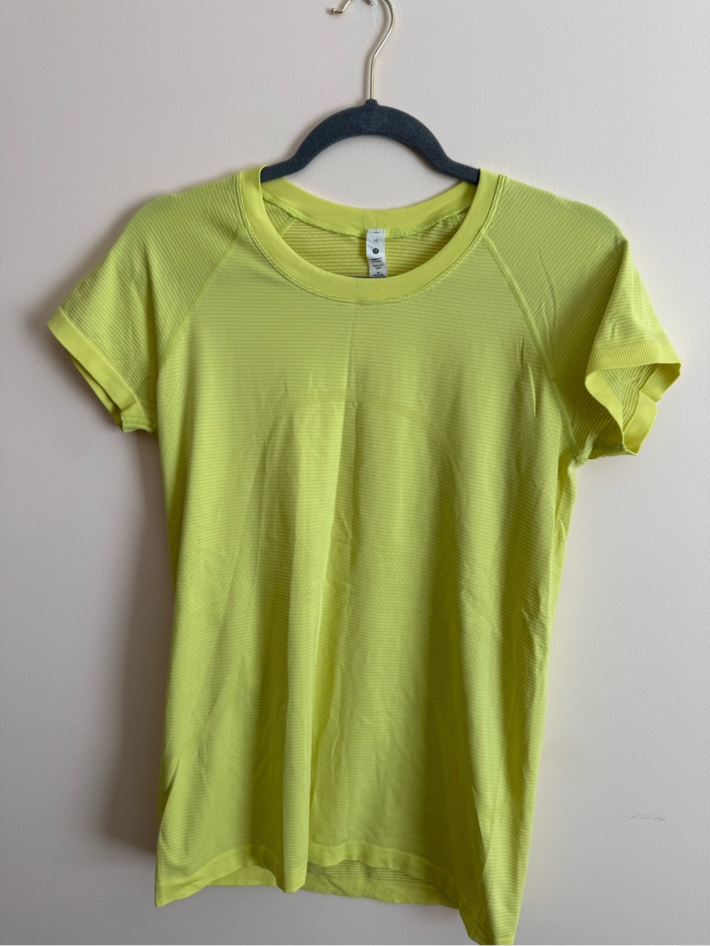 lululemon athletica swiftly tech short sleeve shirt 2.0